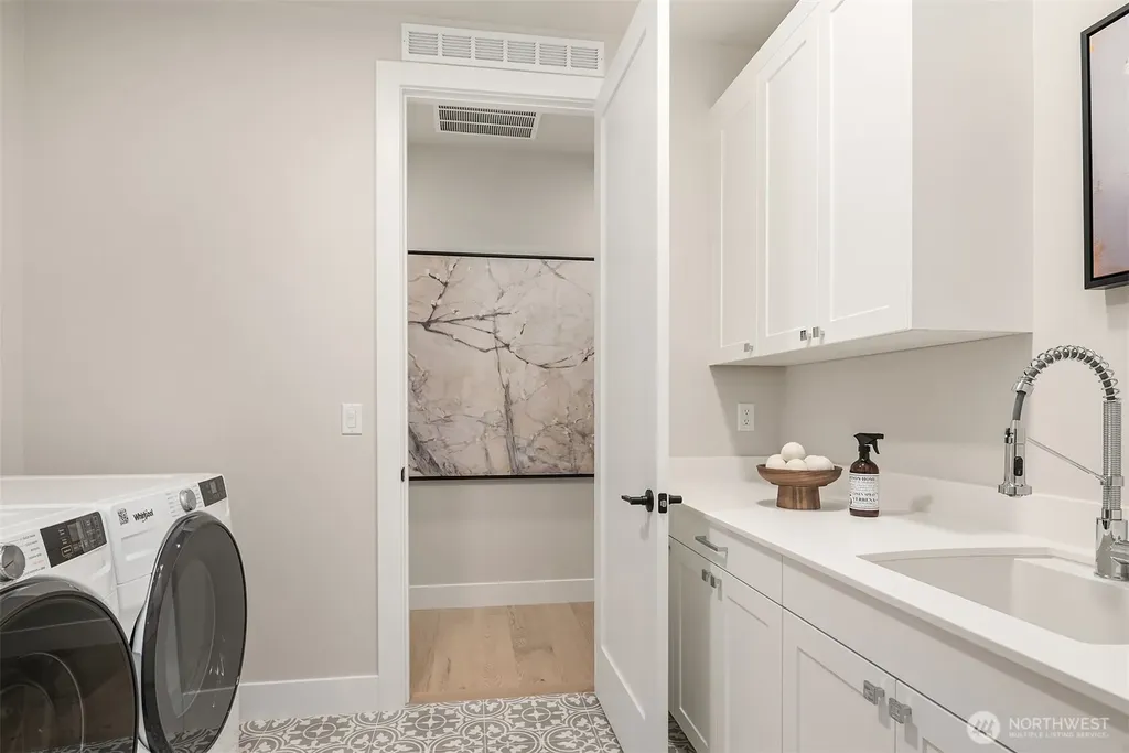7020 139th Place NE Redmond WA 98052