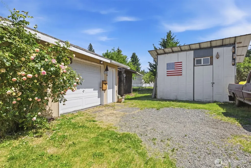 8516 Pepperidge Lane SE Yelm WA 98597