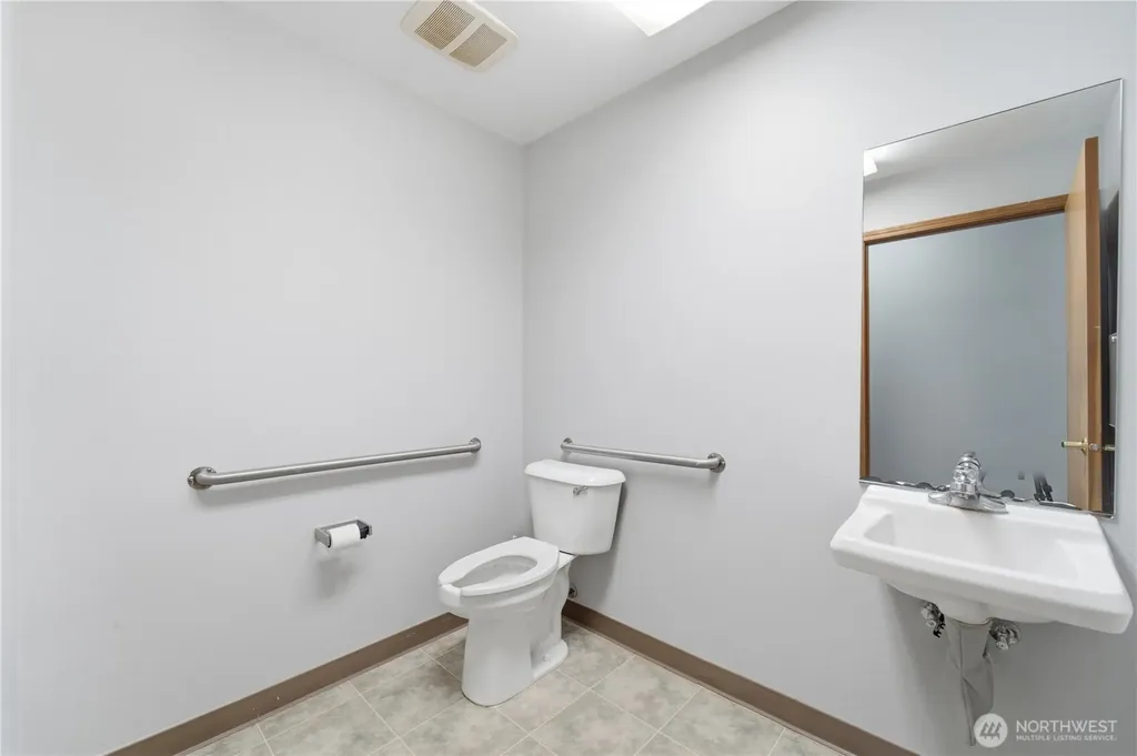 1721 W Kennewick Avenue Kennewick WA 99336
