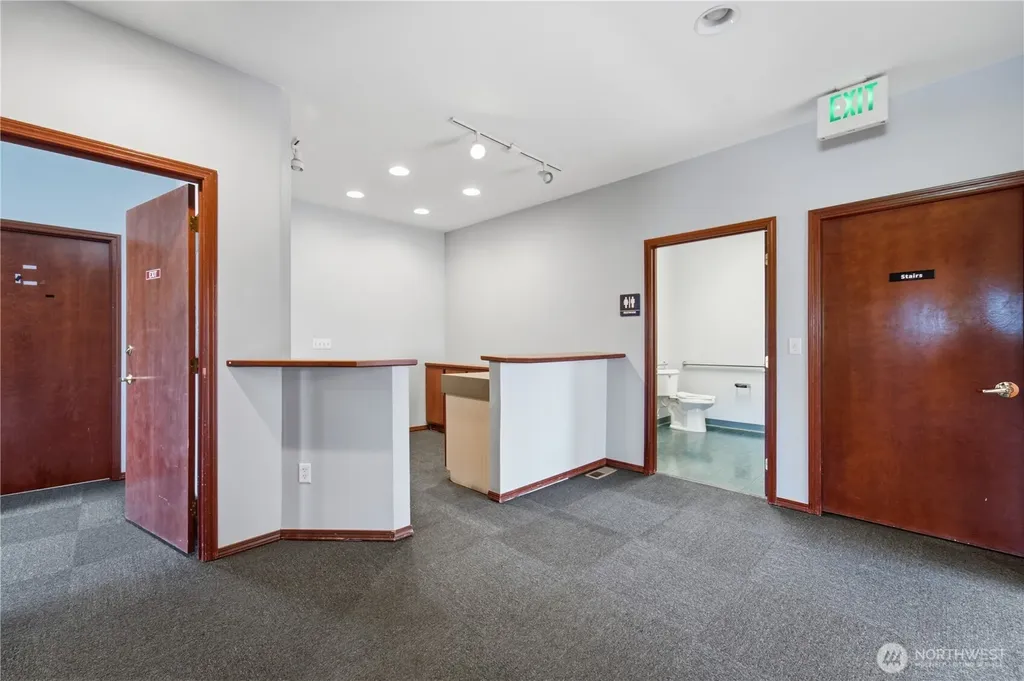 1721 W Kennewick Avenue Kennewick WA 99336