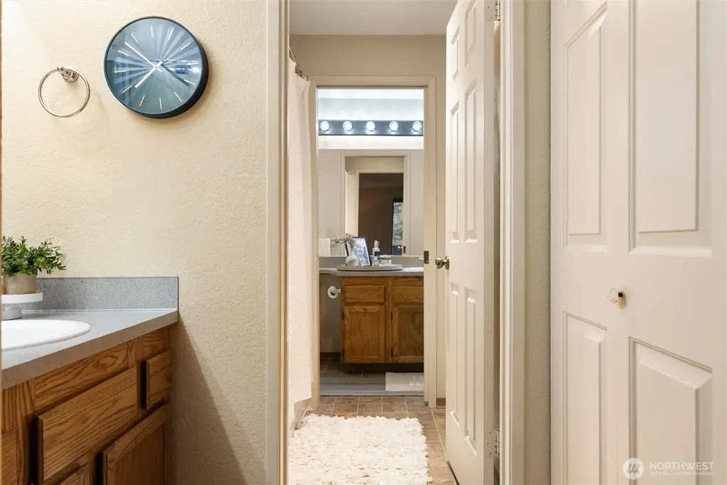 15123 Sunwood Boulevard Tukwila WA 98188