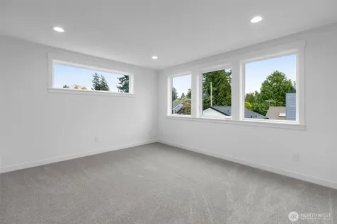 119 NW 112th Street Seattle WA 98177