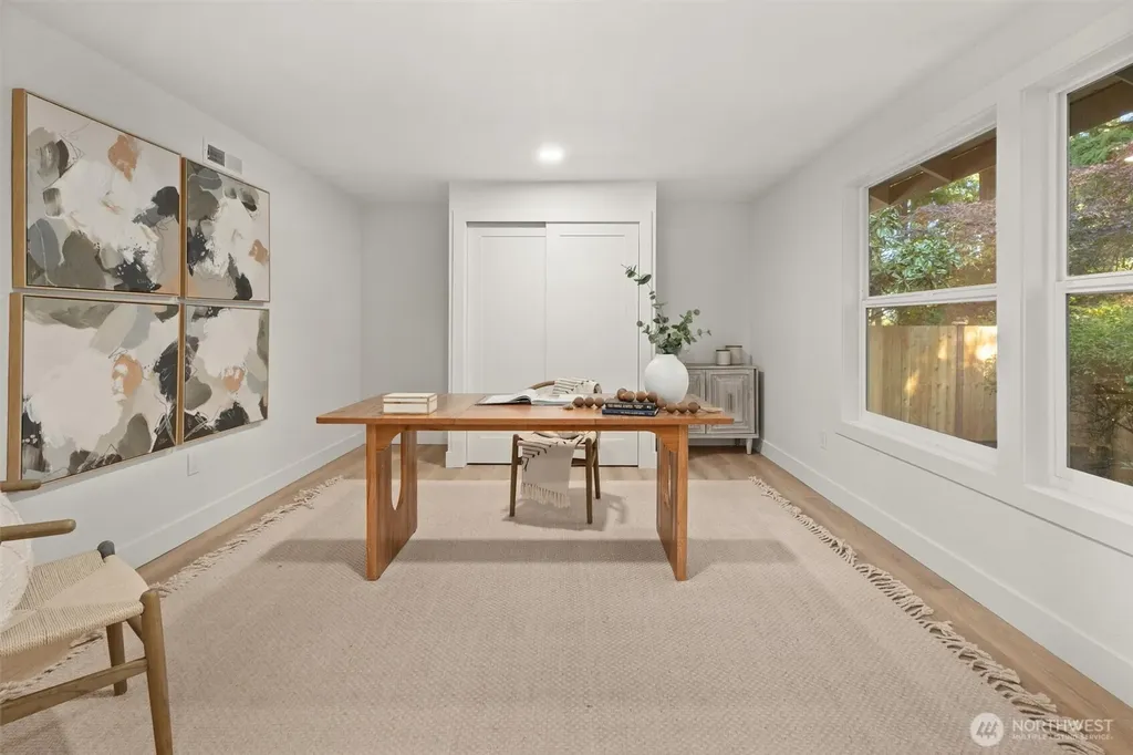 10406 115th Place NE Kirkland WA 98033
