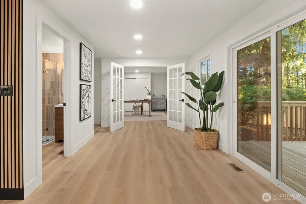 10406 115th Place NE Kirkland WA 98033