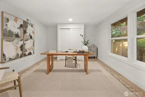 10406 115th Place NE Kirkland WA 98033