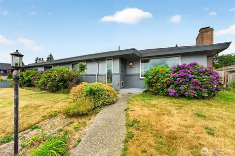 1420 N Woodlawn Tacoma WA 98406