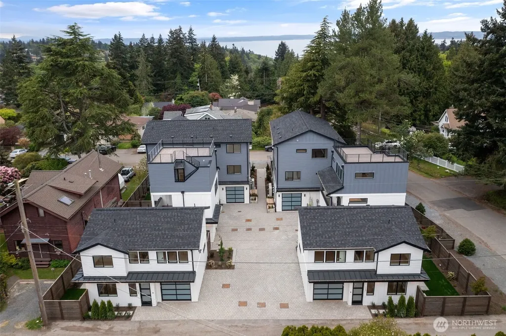 119 NW 112th Street Seattle WA 98177