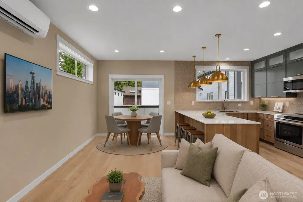 119 NW 112th Street Seattle WA 98177