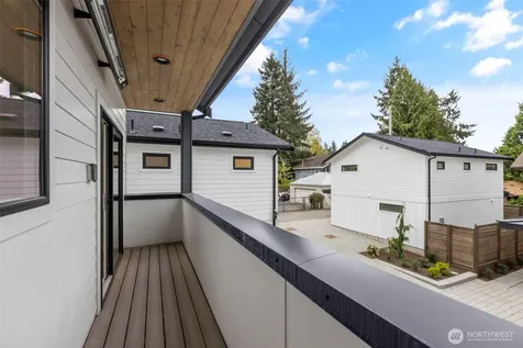 119 NW 112th Street Seattle WA 98177