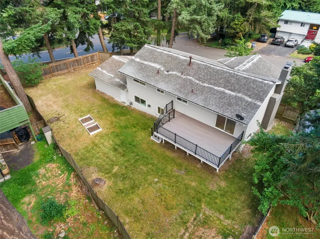 6046 NE 204th Street Kenmore WA 98028