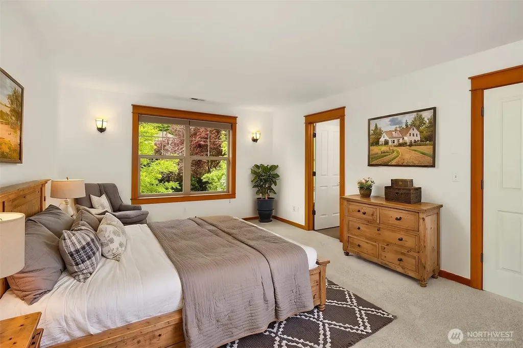 1905 NE 125th Street Seattle WA 98125