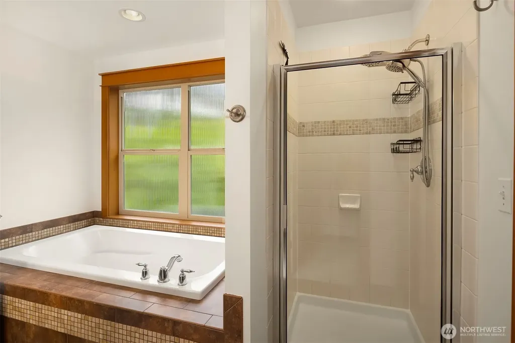 1905 NE 125th Street Seattle WA 98125