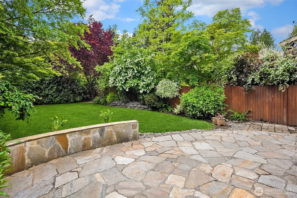 1905 NE 125th Street Seattle WA 98125