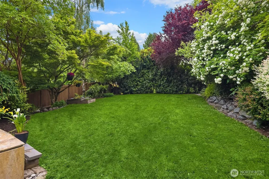 1905 NE 125th Street Seattle WA 98125