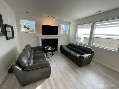 3914 178th Place SE Bothell WA 98012