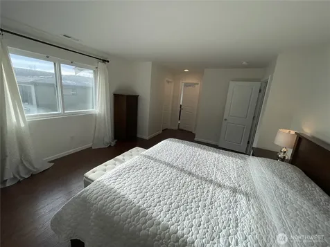 3914 178th Place SE Bothell WA 98012