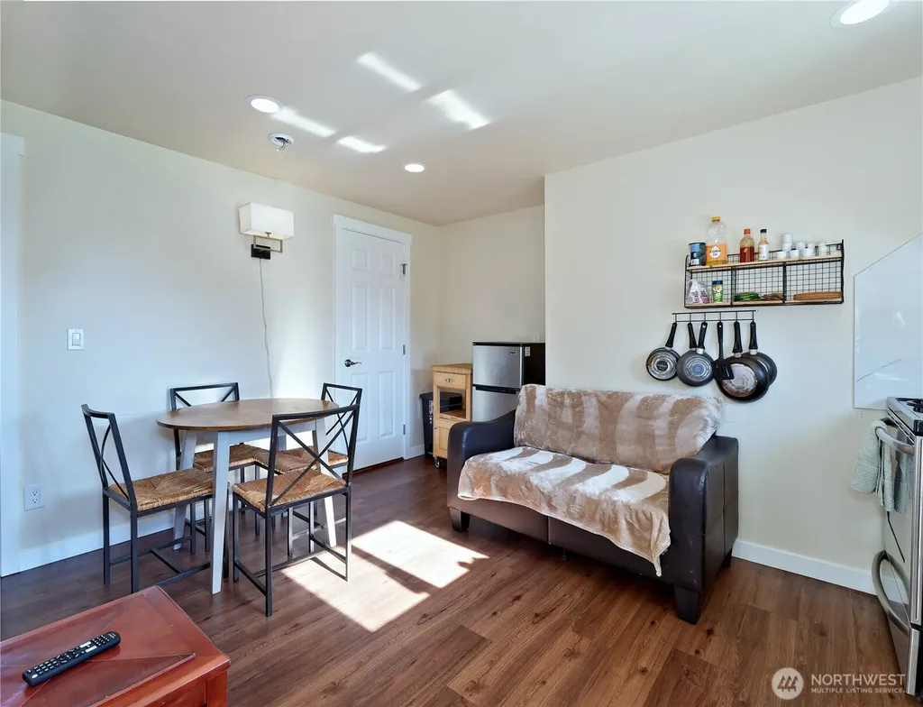 6105 S 124th Street Seattle WA 98178