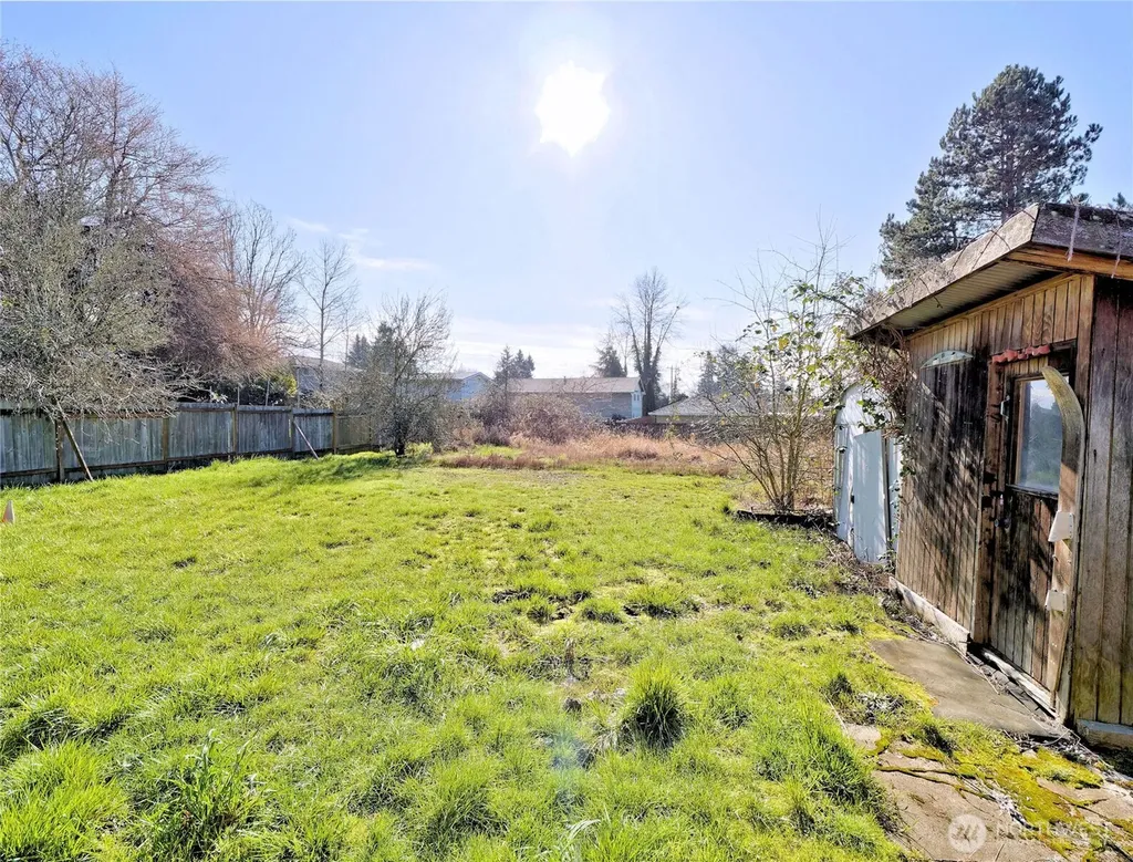 6105 S 124th Street Seattle WA 98178