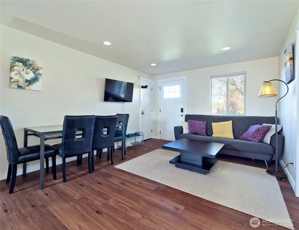 6105 S 124th Street Seattle WA 98178