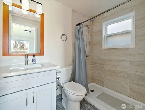 6105 S 124th Street Seattle WA 98178