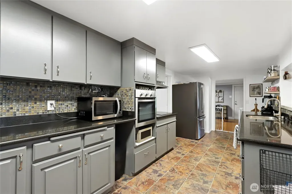 8406 Paine Street SW Lakewood WA 98499