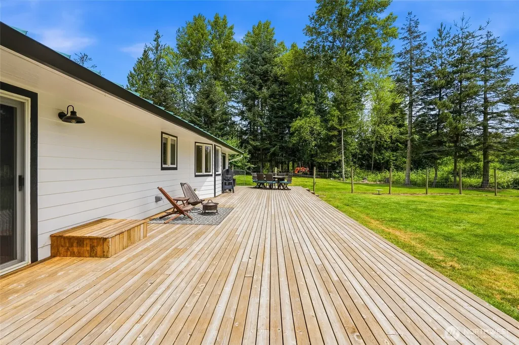 13506 78th Street NE Lake Stevens WA 98258