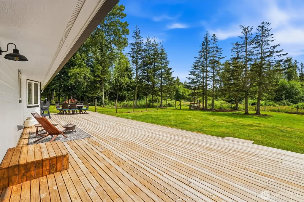 13506 78th Street NE Lake Stevens WA 98258