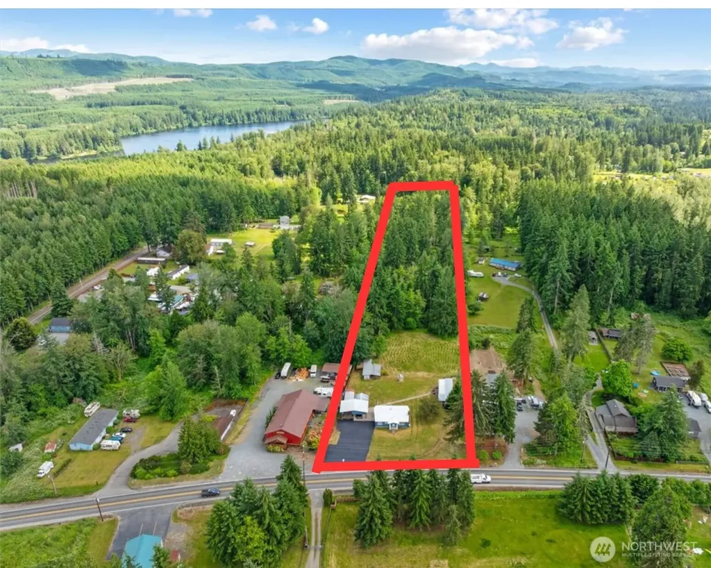 14722 Kapowsin Highway E Graham WA 98338