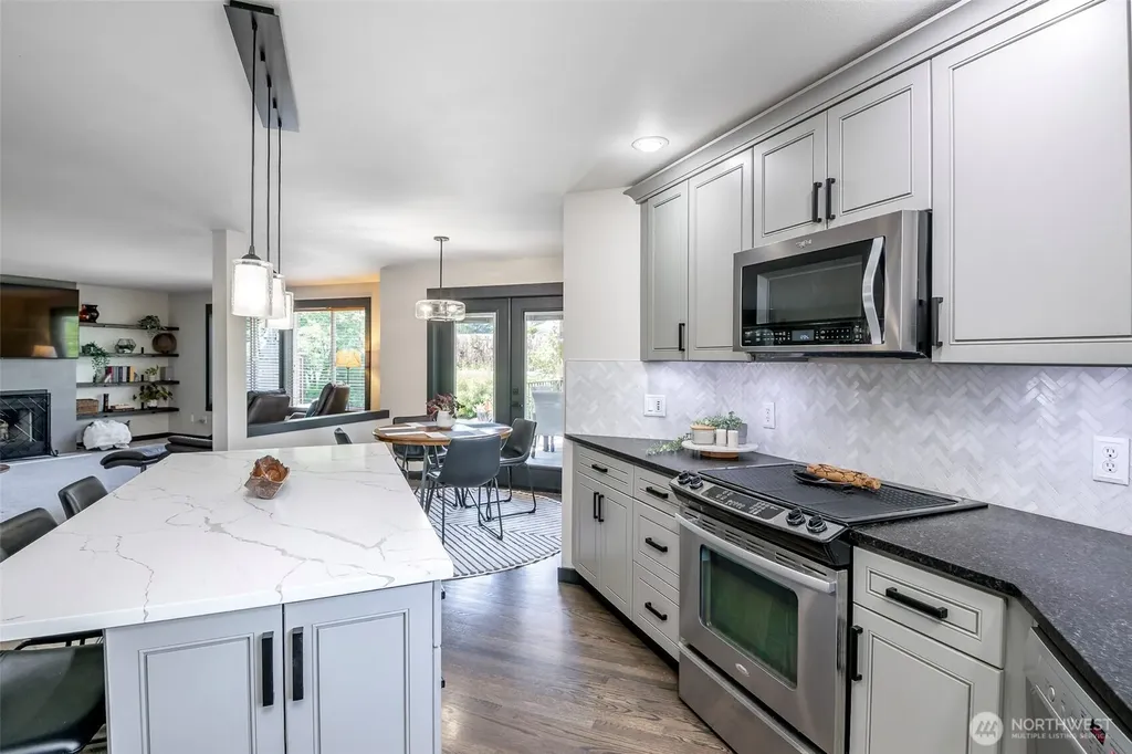 3010 Carbon Ridge Street Enumclaw WA 98022