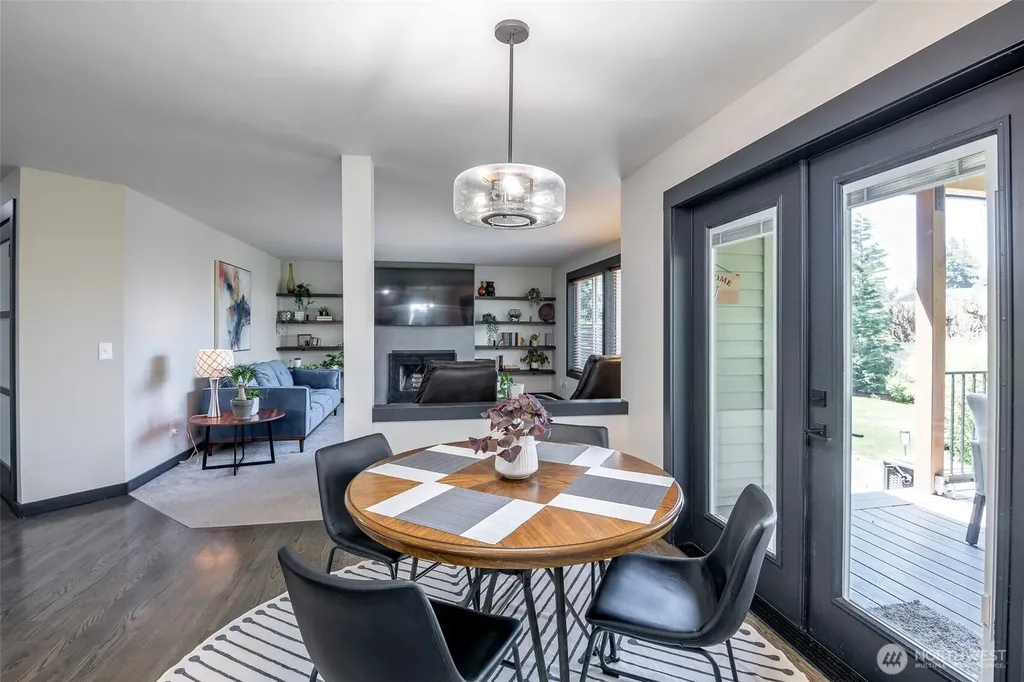 3010 Carbon Ridge Street Enumclaw WA 98022