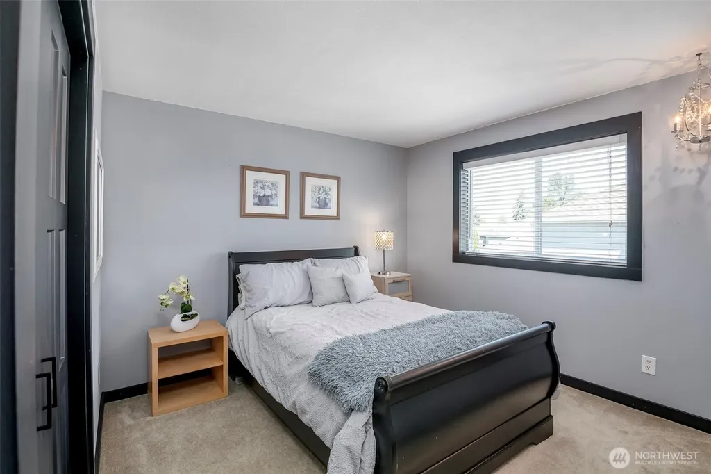 3010 Carbon Ridge Street Enumclaw WA 98022