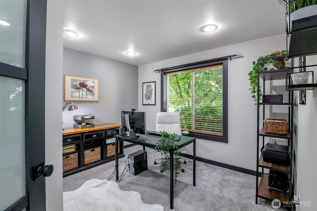 3010 Carbon Ridge Street Enumclaw WA 98022