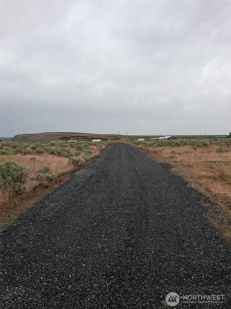21340 Adrain Road NE Soap Lake WA 98851