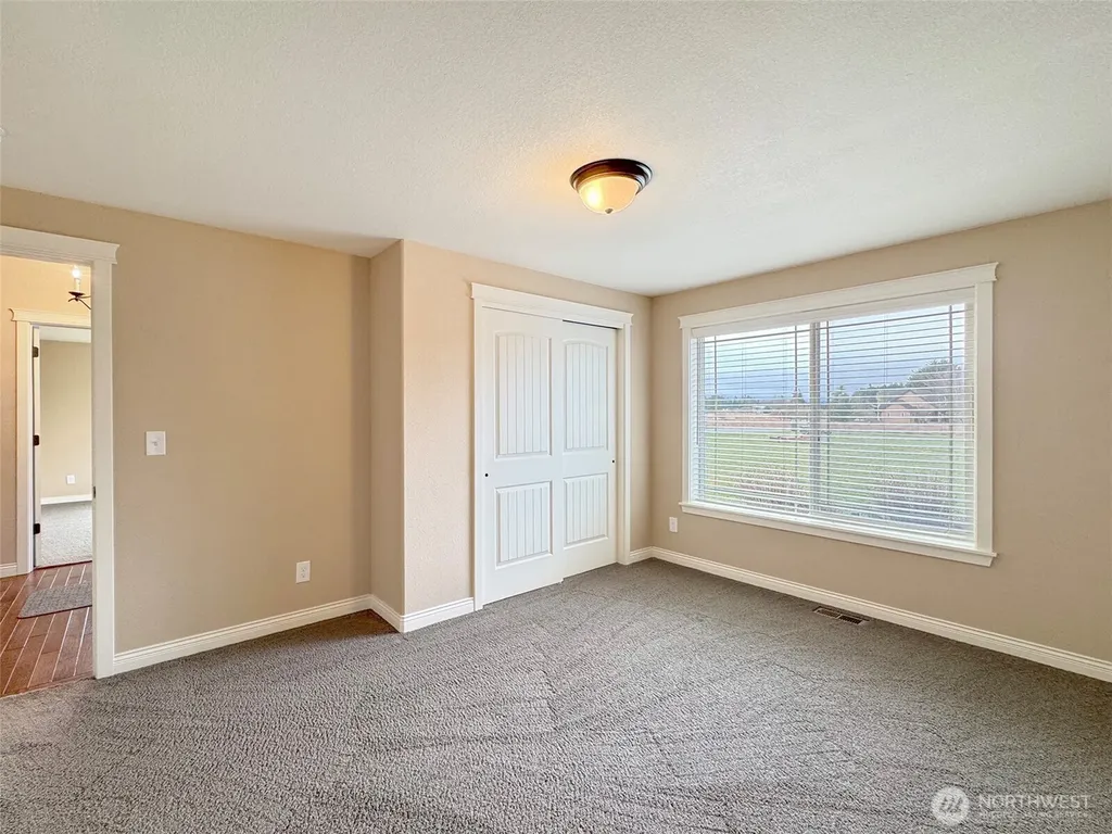 196 Marsh Hawk Lane Port Angeles WA 98382
