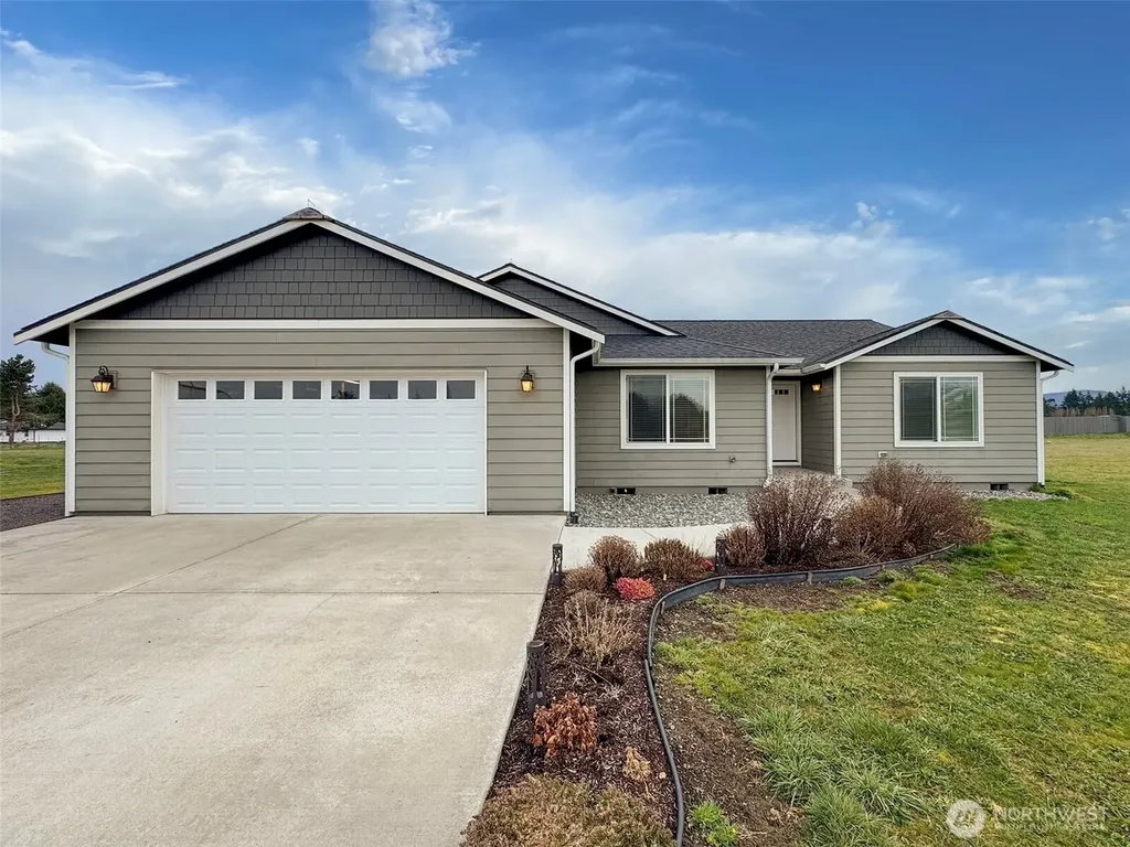 196 Marsh Hawk Lane Port Angeles WA 98382