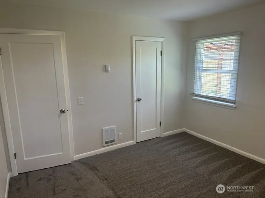 11 Ashland Street Kalama WA 98625