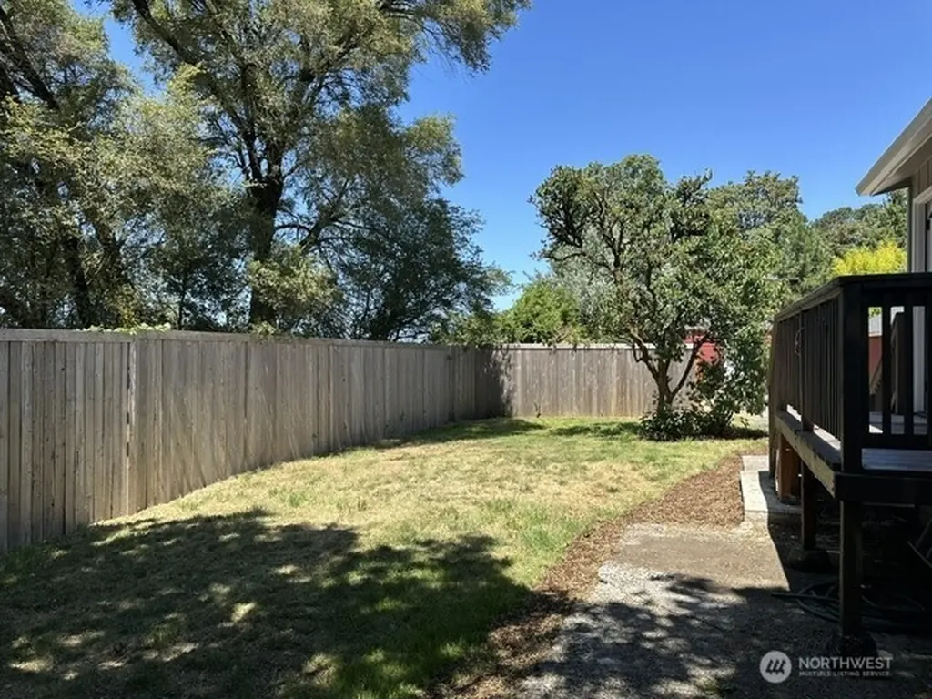 11 Ashland Street Kalama WA 98625