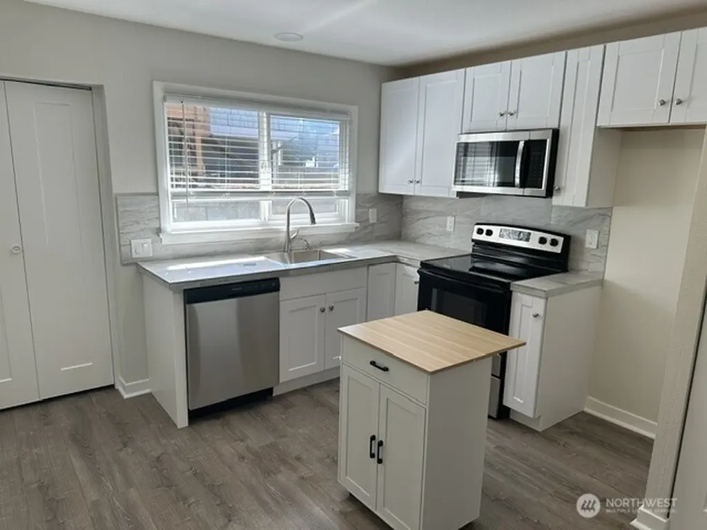 11 Ashland Street Kalama WA 98625