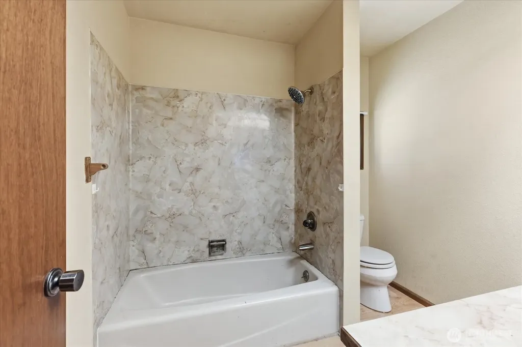 19811 129th Avenue SE Snohomish WA 98296