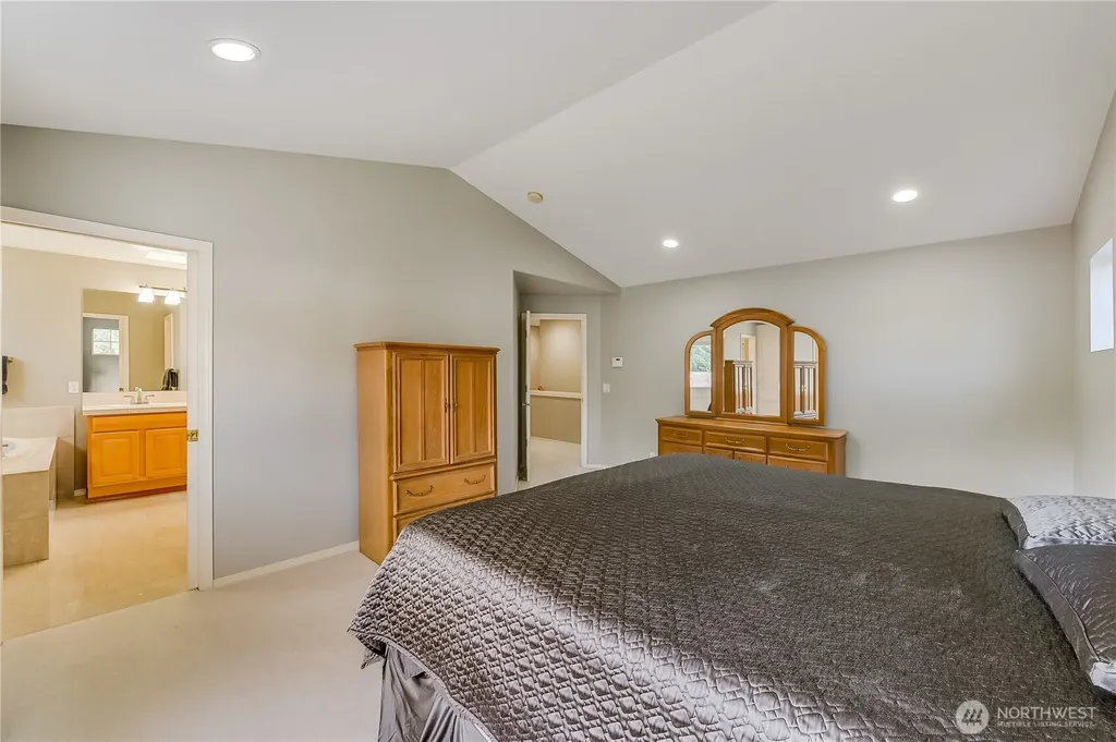 9118 133rd Court NE Redmond WA 98052