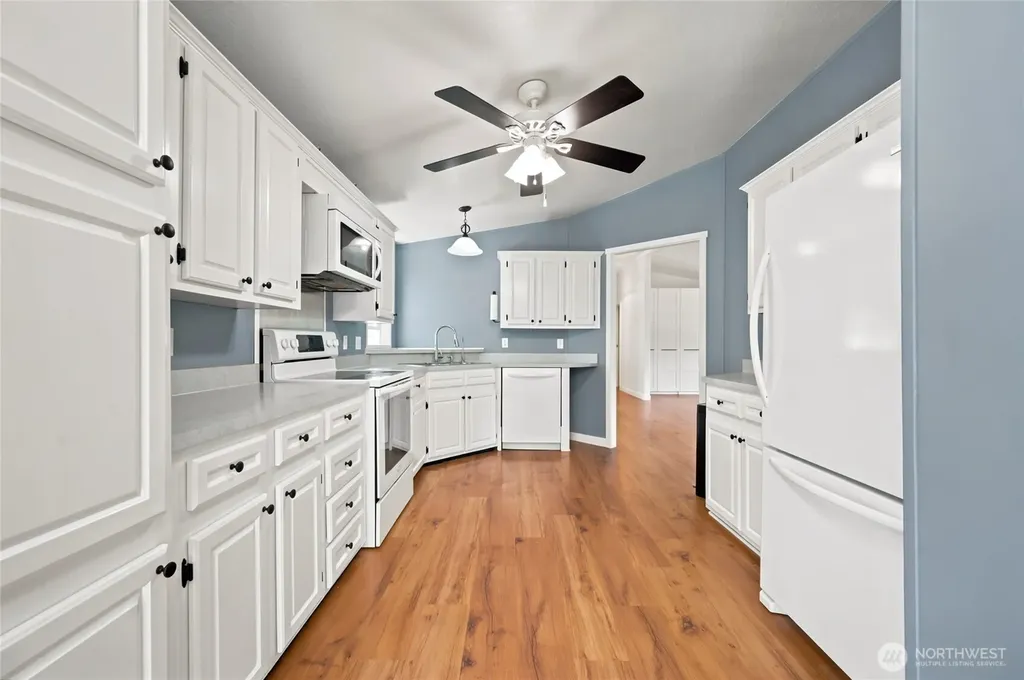 111 Shallow Shore Road Bellingham WA 98229