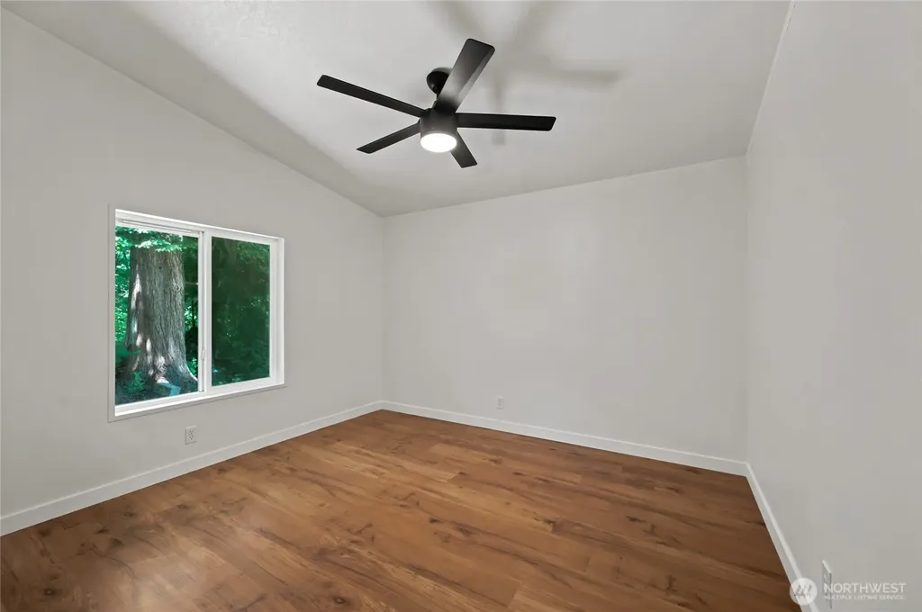 111 Shallow Shore Road Bellingham WA 98229