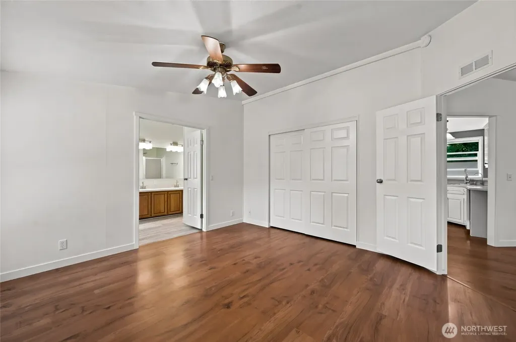 111 Shallow Shore Road Bellingham WA 98229