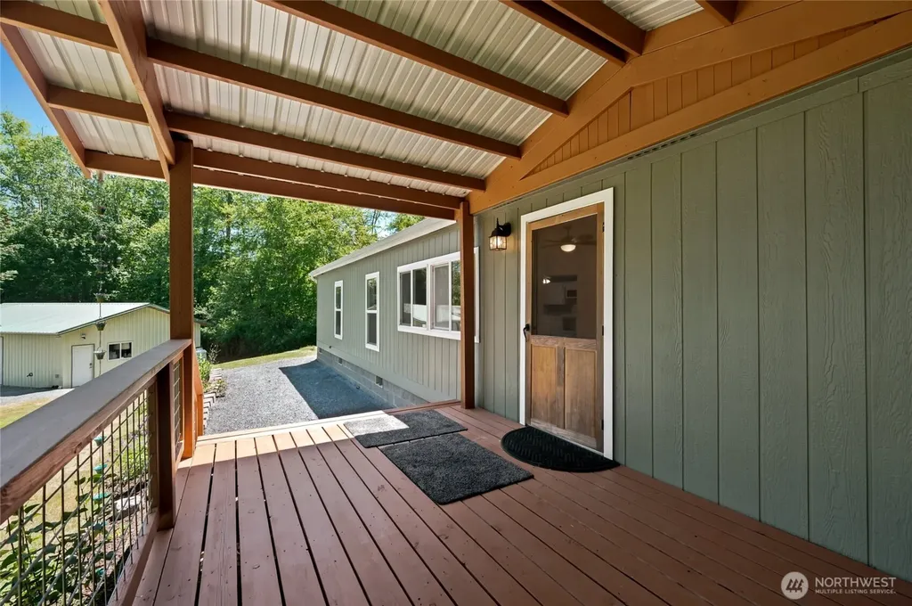 111 Shallow Shore Road Bellingham WA 98229