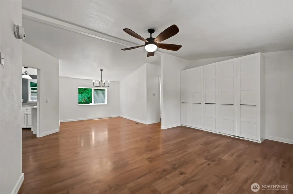 111 Shallow Shore Road Bellingham WA 98229