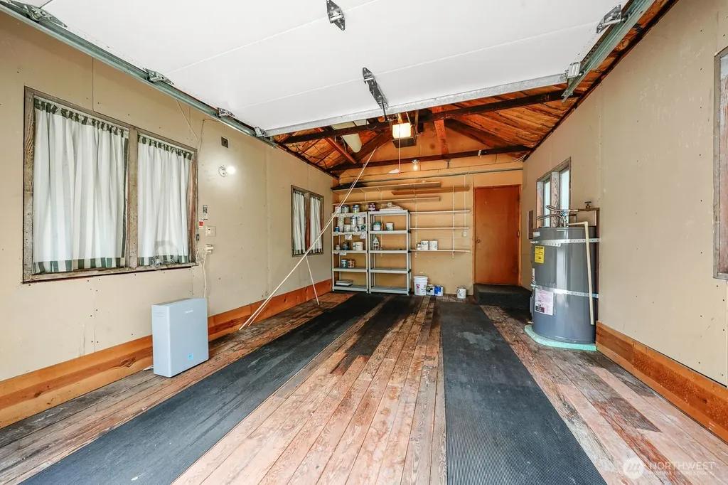 2202 Federal Avenue East Seattle WA 98102