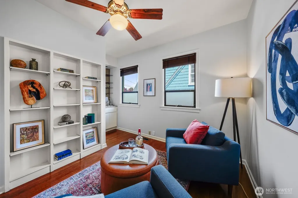 2202 Federal Avenue East Seattle WA 98102