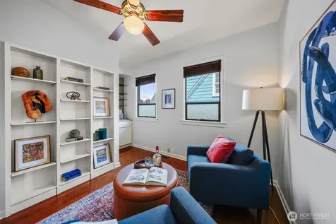 2202 Federal Avenue East Seattle WA 98102