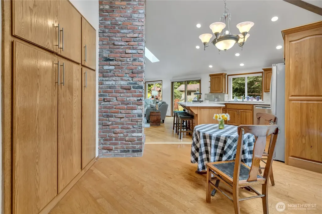 17424 SE 298th Street Kent WA 98042