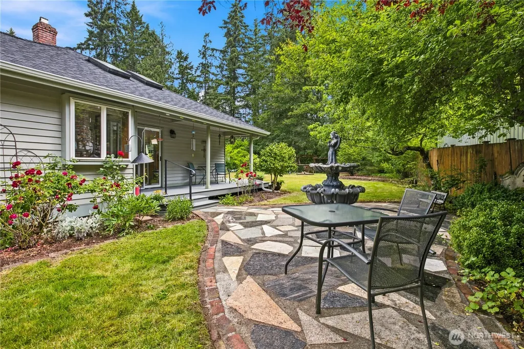 17424 SE 298th Street Kent WA 98042